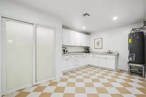 Other - 1320 E Winter Dr, Phoenix, AZ 85020 photo 3 of 9