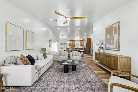Living - 1320 E Winter Dr, Phoenix, AZ 85020 photo 5 of 5