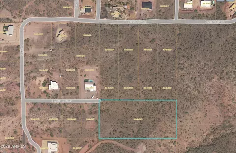423 N Nn N 18th St #., New River, AZ 85087