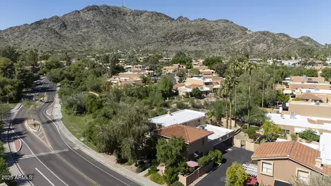 View/Area - 830 E Peoria Ave #3, Phoenix, AZ 85020 photo 1 of 5