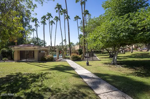 Exterior - 830 E Peoria Ave #3, Phoenix, AZ 85020 photo 6 of 7