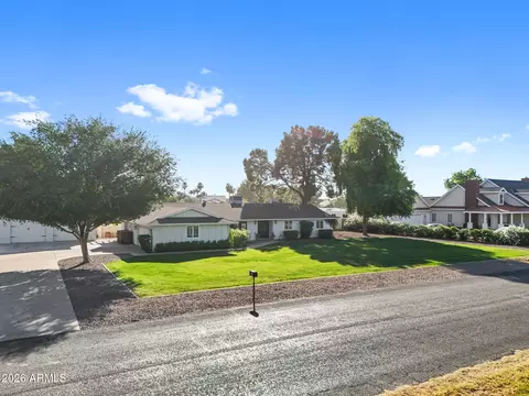 Exterior - 914 N Constellation Way, Gilbert, AZ 85234 photo 14 of 20