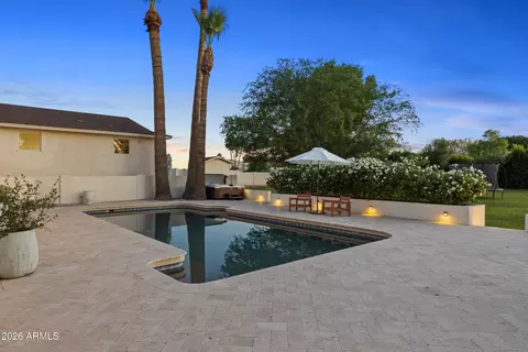 Exterior - 914 N Constellation Way, Gilbert, AZ 85234 photo 18 of 20