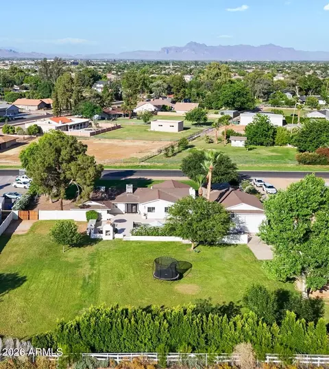 View/Area - 914 N Constellation Way, Gilbert, AZ 85234 photo 4 of 4