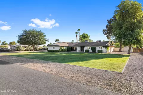 Exterior - 914 N Constellation Way, Gilbert, AZ 85234 photo 1 of 20