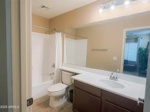 Bath - 4332 E Oakland St, Gilbert, AZ 85295 photo 1 of 3