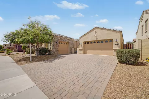 112 E Crescent Pl, Chandler, AZ 85249