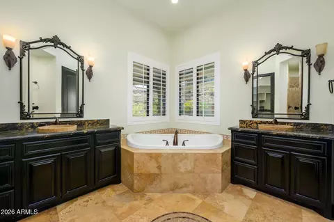 Bath - 2021 E Barkwood Rd, Phoenix, AZ 85048 photo 1 of 6