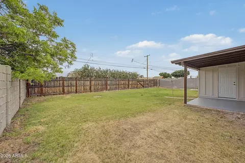 Exterior - 331 N Hunt Dr N, Mesa, AZ 85203 photo 2 of 3