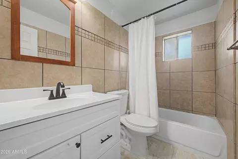 Bath - 331 N Hunt Dr N, Mesa, AZ 85203 photo 3 of 3