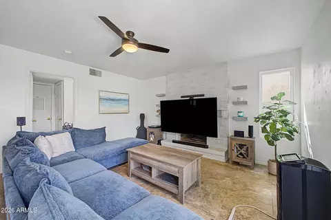 Living - 1238 W Seashore Dr, Gilbert, AZ 85233 photo 1 of 1
