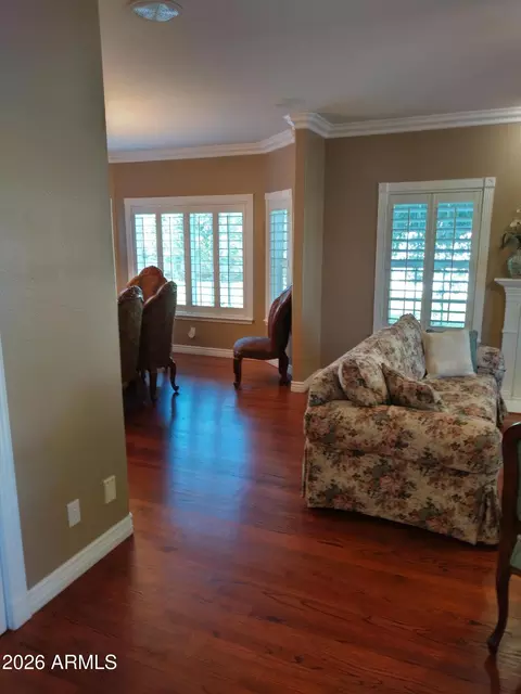 Entry Way - 4402 E Indigo Bay Dr, Gilbert, AZ 85234 photo 7 of 10