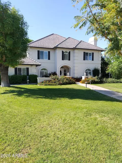 Exterior - 4402 E Indigo Bay Dr, Gilbert, AZ 85234 photo 2 of 9