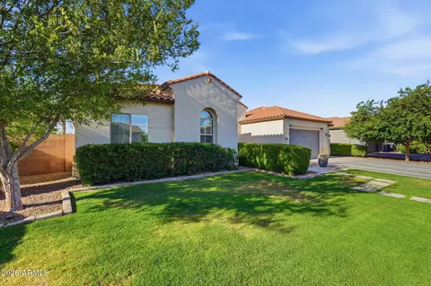 Exterior - 3732 Ellis St, Mesa, AZ 85205 photo 2 of 9
