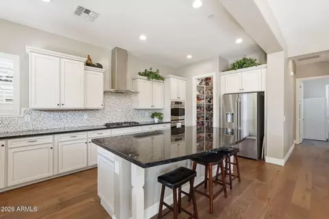 Kitchen - 3732 Ellis St, Mesa, AZ 85205 photo 3 of 5