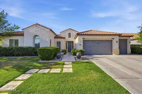 3732 Ellis St, Mesa, AZ 85205