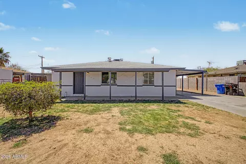 4002 N 64th Dr, Phoenix, AZ 85033
