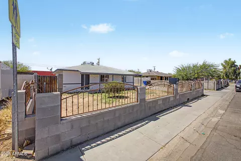Other - 4002 N 64th Dr, Phoenix, AZ 85033 photo 3 of 9
