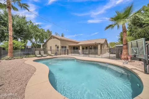 2343 E Kempton Rd, Chandler, AZ 85225