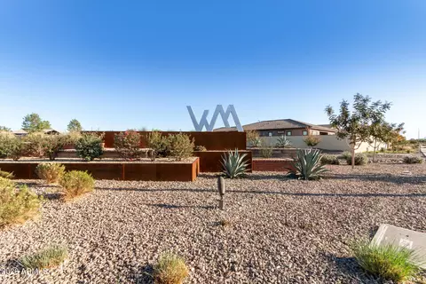 Exterior - 640 S Olympic Dr, Gilbert, AZ 85296 photo 17 of 27