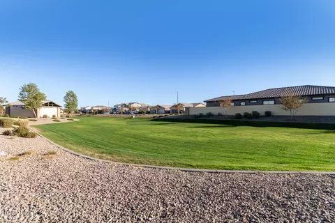 Exterior - 640 S Olympic Dr, Gilbert, AZ 85296 photo 18 of 27