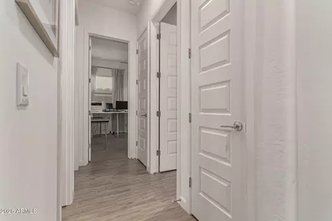 Entry Way - 640 S Olympic Dr, Gilbert, AZ 85296 photo 4 of 8