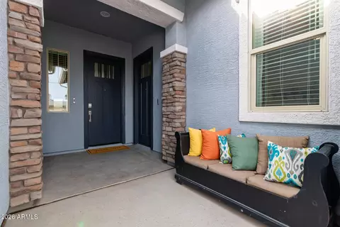 Exterior - 640 S Olympic Dr, Gilbert, AZ 85296 photo 5 of 27