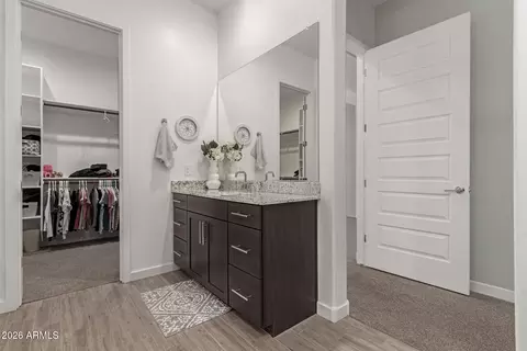 Bath - 640 S Olympic Dr, Gilbert, AZ 85296 photo 2 of 5