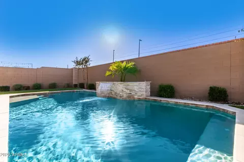 Exterior - 640 S Olympic Dr, Gilbert, AZ 85296 photo 12 of 27