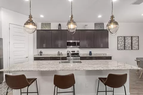 Kitchen - 640 S Olympic Dr, Gilbert, AZ 85296 photo 2 of 8