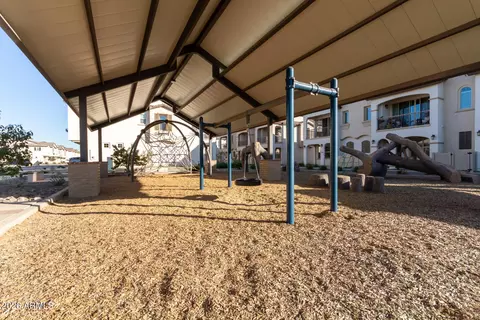 Exterior - 640 S Olympic Dr, Gilbert, AZ 85296 photo 23 of 27