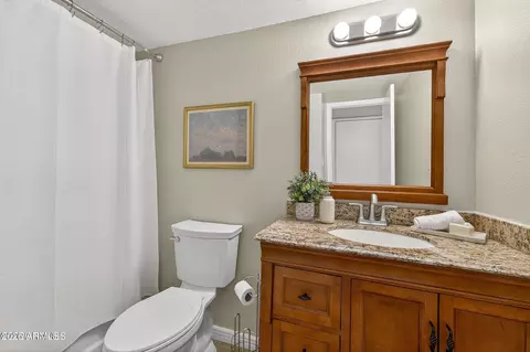 Bath - 4865 E Warrior Dr, Flagstaff, AZ 86004 photo 2 of 2
