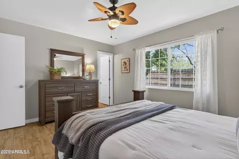 Bedroom - 4865 E Warrior Dr, Flagstaff, AZ 86004 photo 2 of 6