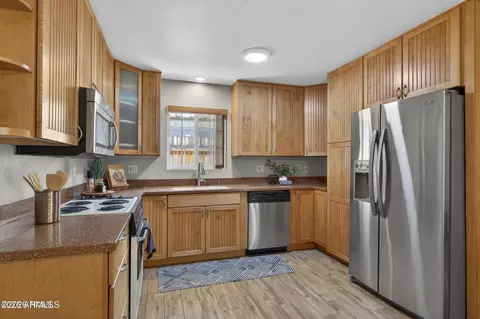 Kitchen - 4865 E Warrior Dr, Flagstaff, AZ 86004 photo 2 of 2