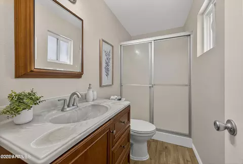 Bath - 4865 E Warrior Dr, Flagstaff, AZ 86004 photo 1 of 2