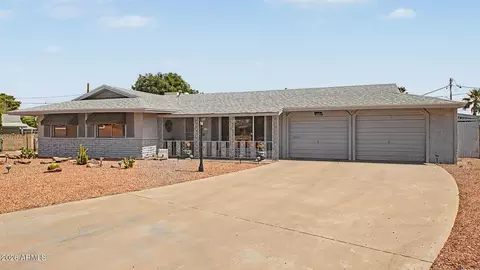10327 W El Rancho Dr, Sun City, AZ 85351