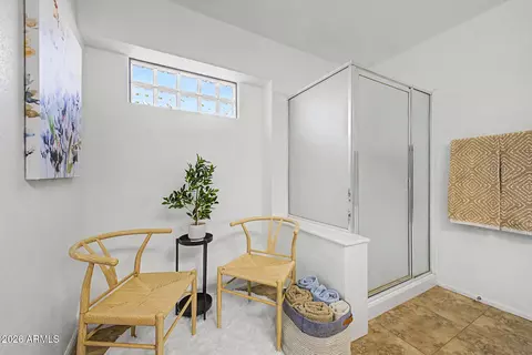 Bath - 4168 E Sandy Way, Gilbert, AZ 85297 photo 2 of 4
