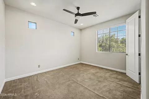Bedroom - 4005 E Osborn Rd, Phoenix, AZ 85018 photo 2 of 4