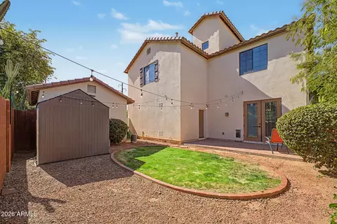 Exterior - 4005 E Osborn Rd, Phoenix, AZ 85018 photo 8 of 8