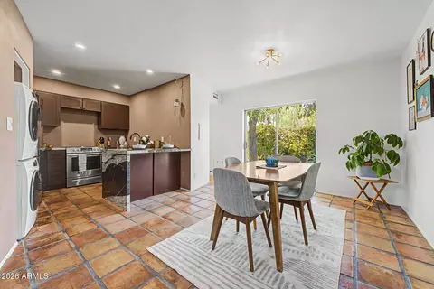 Dining - 385 W Pierson St #A4, Phoenix, AZ 85013 photo 2 of 3
