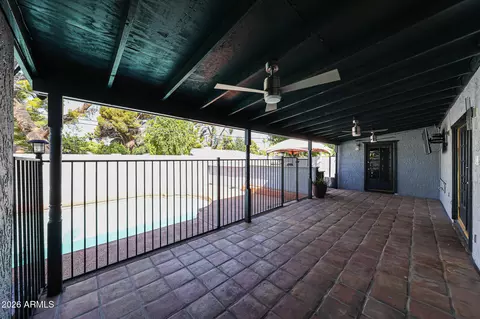 Exterior - 8444 N 7th Ave, Phoenix, AZ 85021 photo 9 of 14