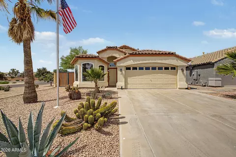 146 W Corriente Ct, San Tan Valley, AZ 85143