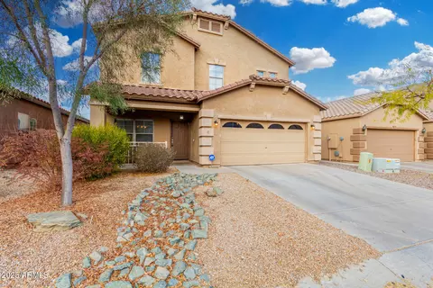 32 W Desert Vista Trl, San Tan Valley, AZ 85143