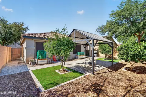 Exterior - 3048 E Michelle Way, Gilbert, AZ 85234 photo 2 of 5