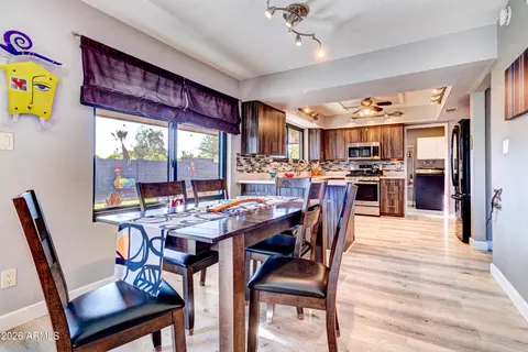 Dining - 10042 N 28th St, Phoenix, AZ 85028 photo 2 of 2