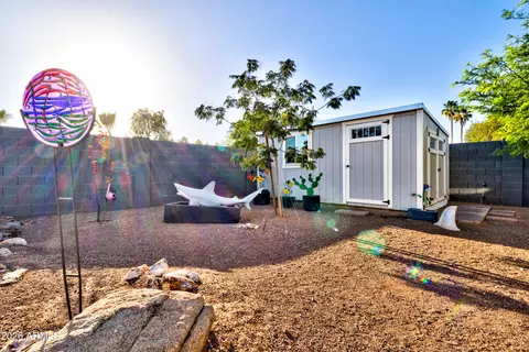 Exterior - 10042 N 28th St, Phoenix, AZ 85028 photo 6 of 7