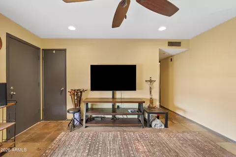 1241 E Barbara Dr, Tempe, AZ 85288 photo 3
