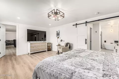 Bedroom - 2539 E Campbell Ave, Phoenix, AZ 85016 photo 2 of 3