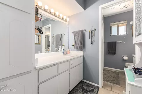 Bath - 1047 E Fairfield St, Mesa, AZ 85203 photo 1 of 5