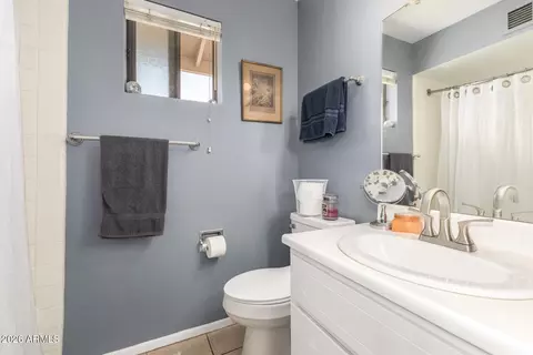 Bath - 1047 E Fairfield St, Mesa, AZ 85203 photo 2 of 5